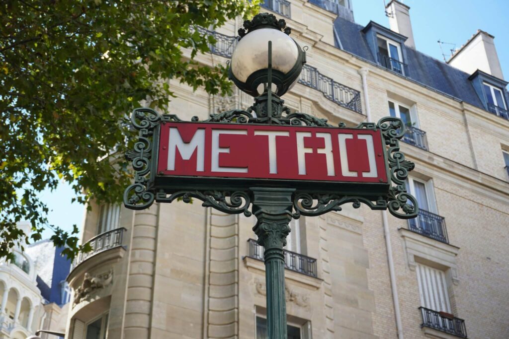 ÖPNV in Paris mit Apple Wallet voll integriert im iPhone